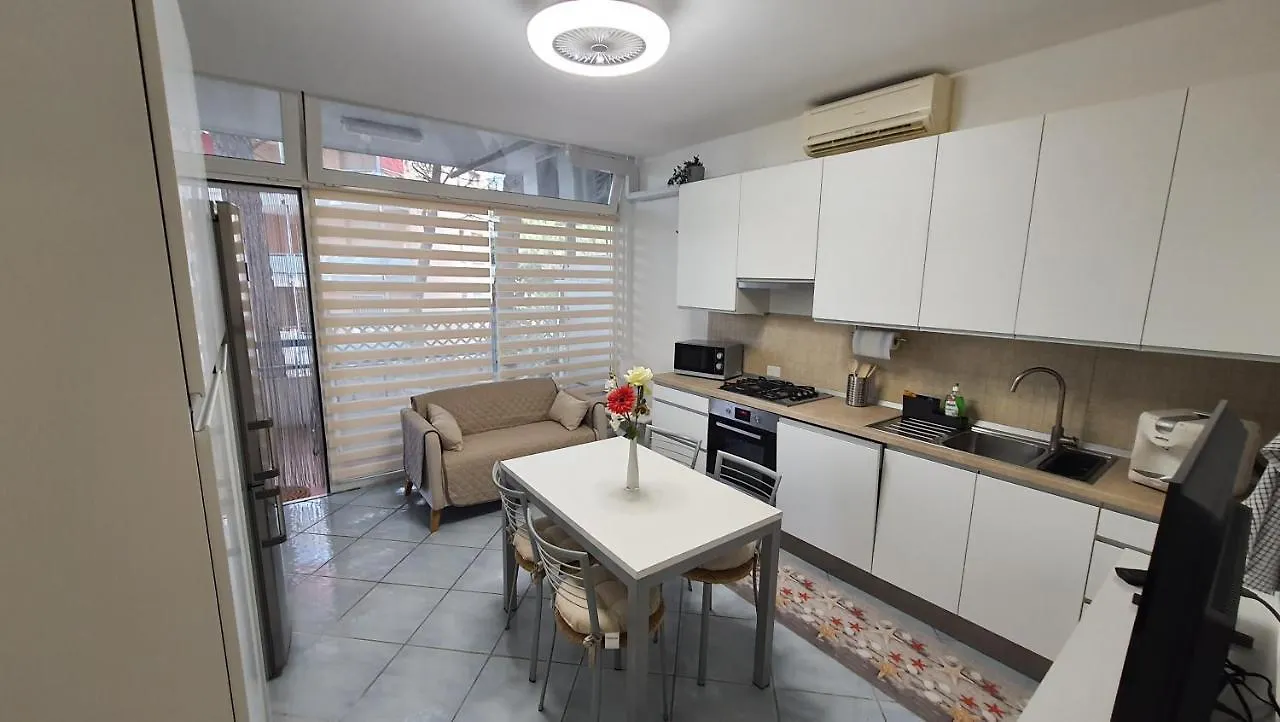 Residenza La Gazza Apartment Cervia