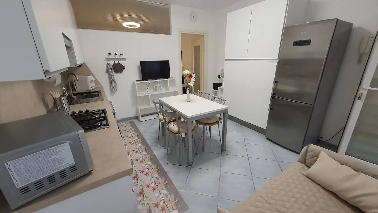 Residenza La Gazza Apartment Cervia Italy